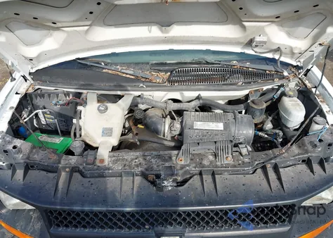 2008 Chevrolet Express Work Van z USA, uszkodzony, nr VIN 1GCFG15X481226601